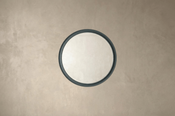 Καθρέφτες σε λακαρισμένη κορνίζα