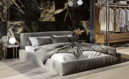 Γυαλισμένο πλακάκι δαπέδου Pierre Black 120x120 εκ., μαύρο γυαλιστερό με χρυσές νευρώσεις, διορθωμένο A4H197