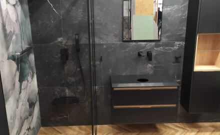 Γυαλισμένο πλακάκι δαπέδου 60x120 εκ., μαύρο ματ, διορθωμένο, A4H85 Iroc Black